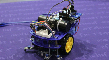 immagine di un modellino di kart programmabile